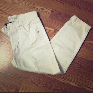 Women’s Mossimo Capris